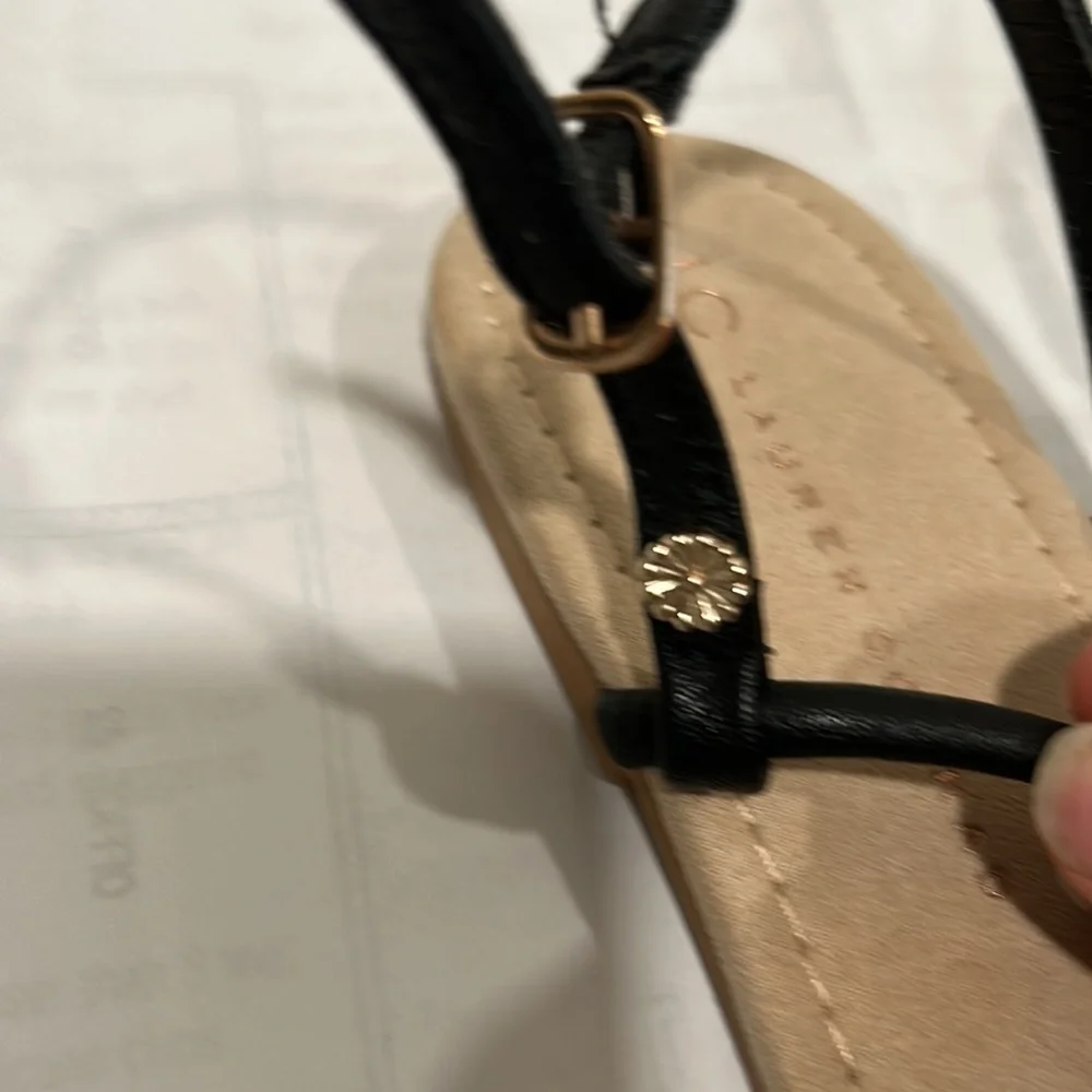 NEW Lauren Conrad women's S black strap sandles